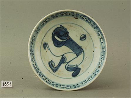 青花魁星踢斗图碟 明（1368-1644年）